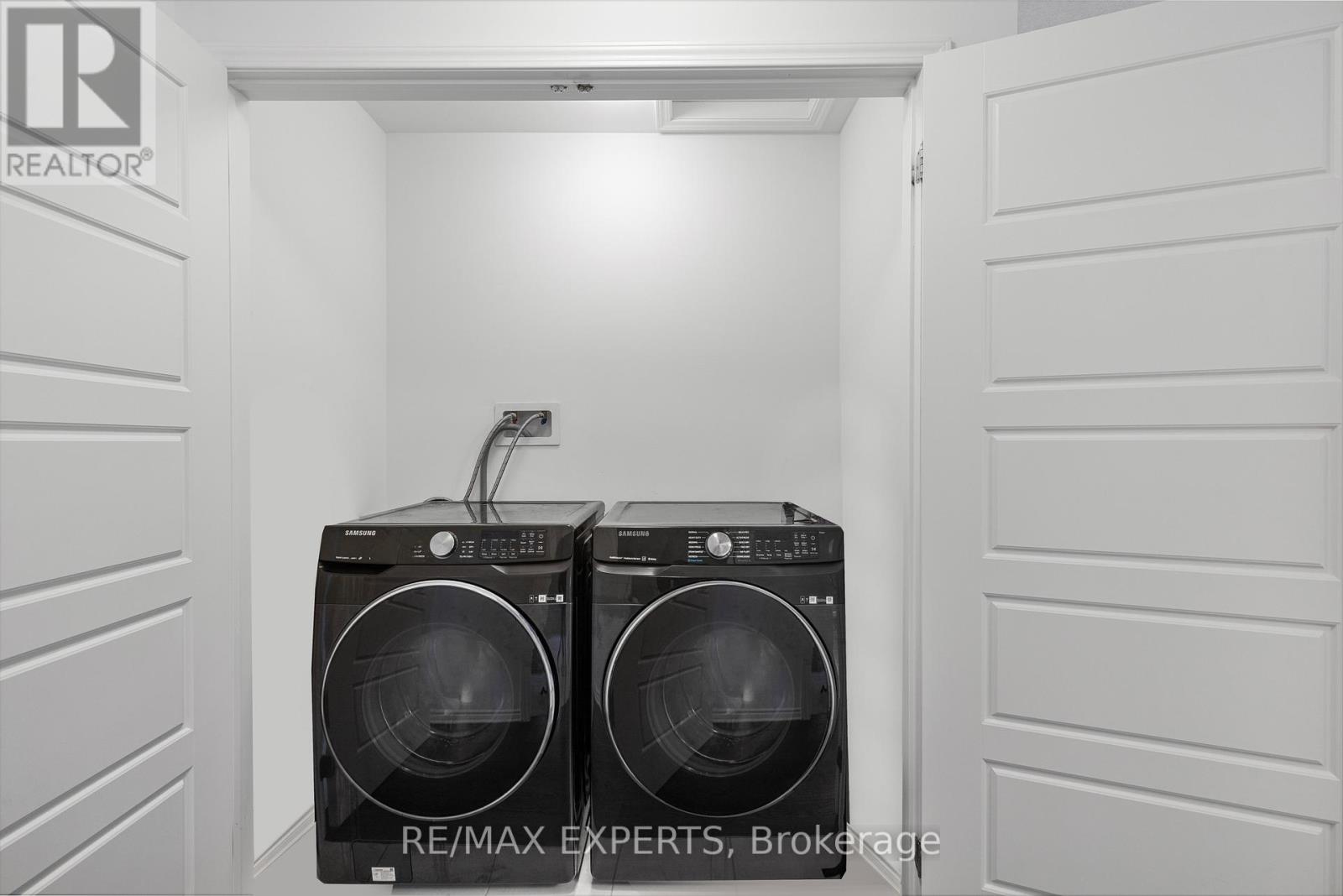 1358 Lobelia Crescent, Milton, Ontario  L9E 1X5 - Photo 30 - W12487682