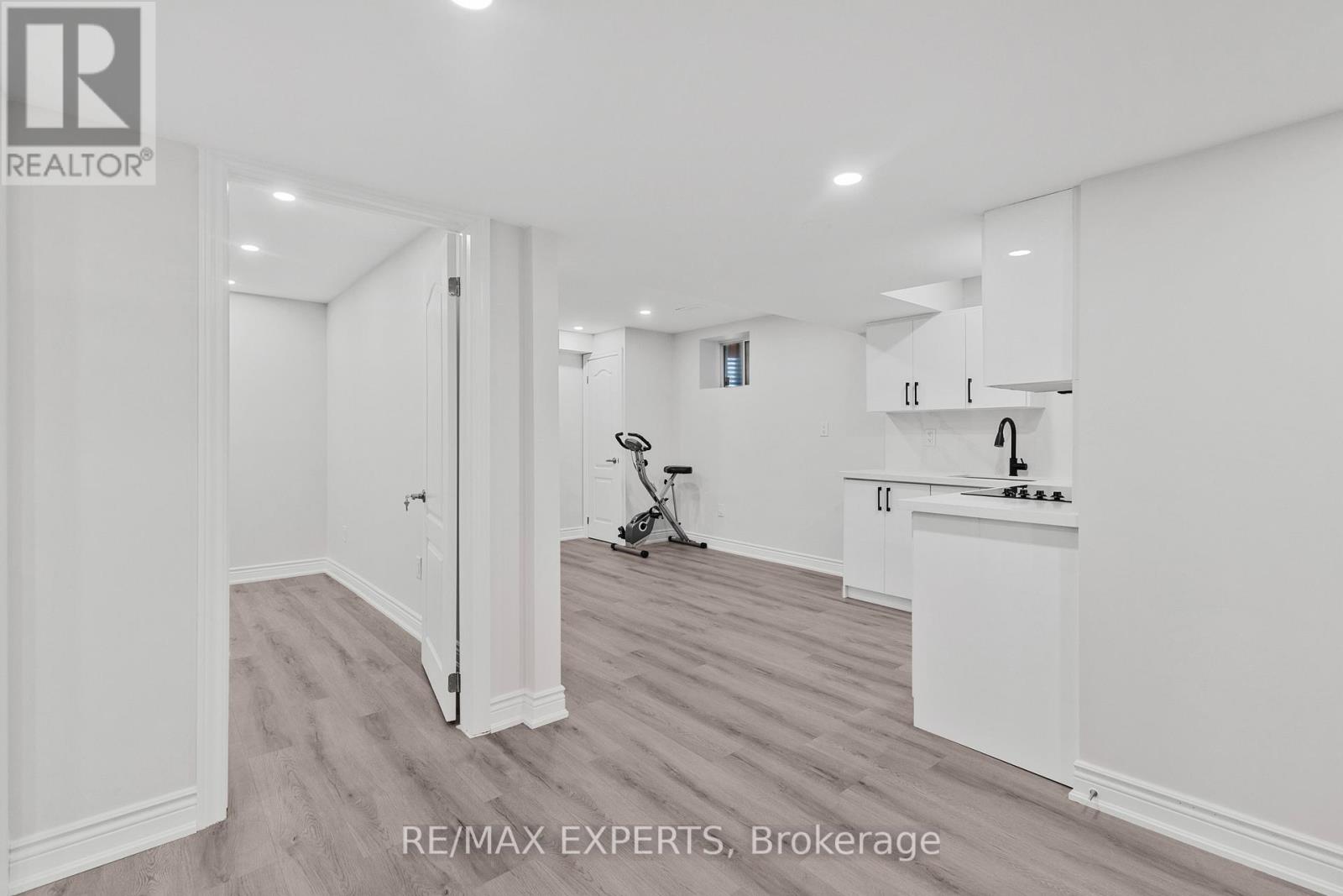 1358 Lobelia Crescent, Milton, Ontario  L9E 1X5 - Photo 31 - W12487682