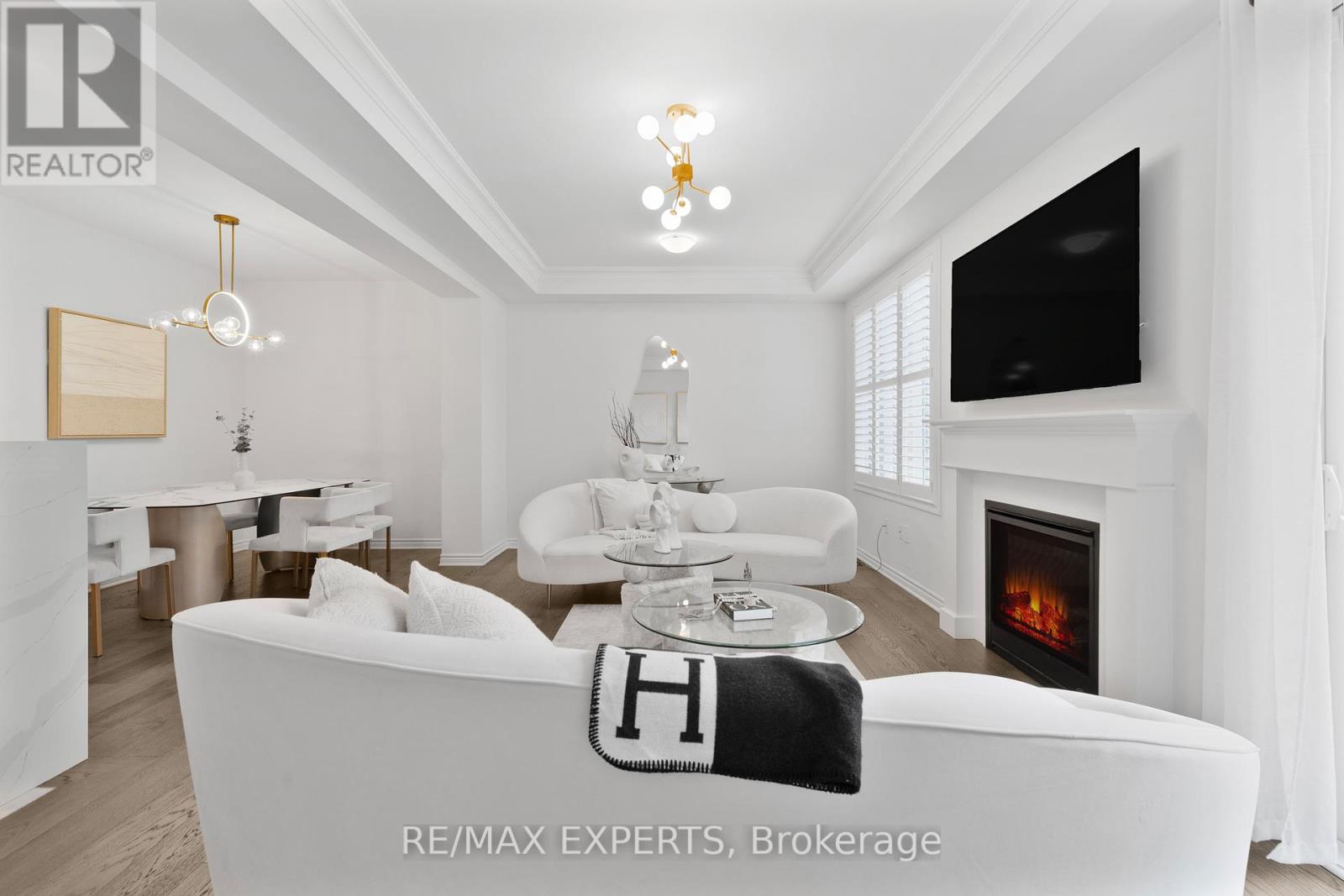 1358 Lobelia Crescent, Milton, Ontario  L9E 1X5 - Photo 6 - W12487682