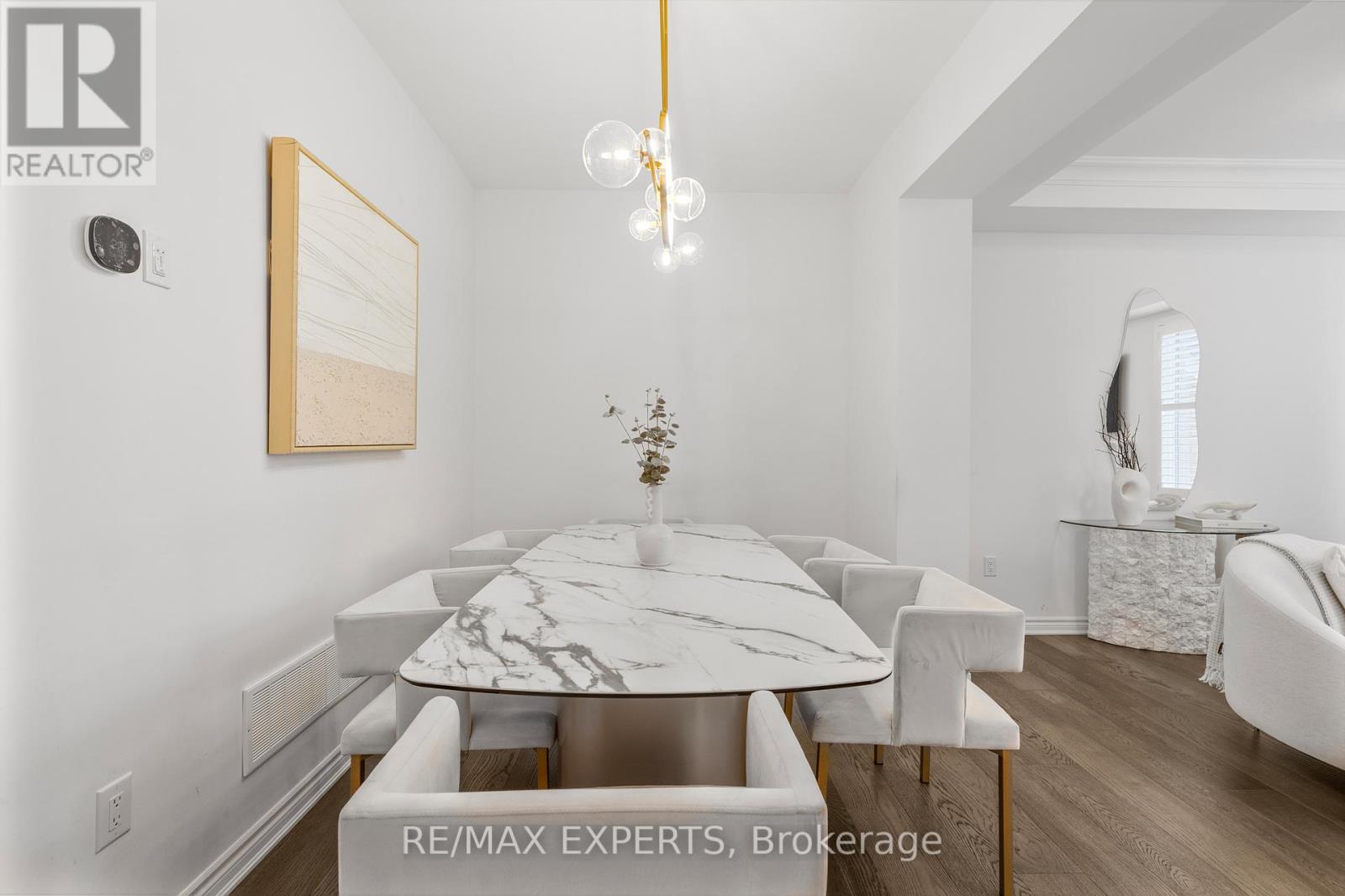 1358 Lobelia Crescent, Milton, Ontario  L9E 1X5 - Photo 9 - W12487682