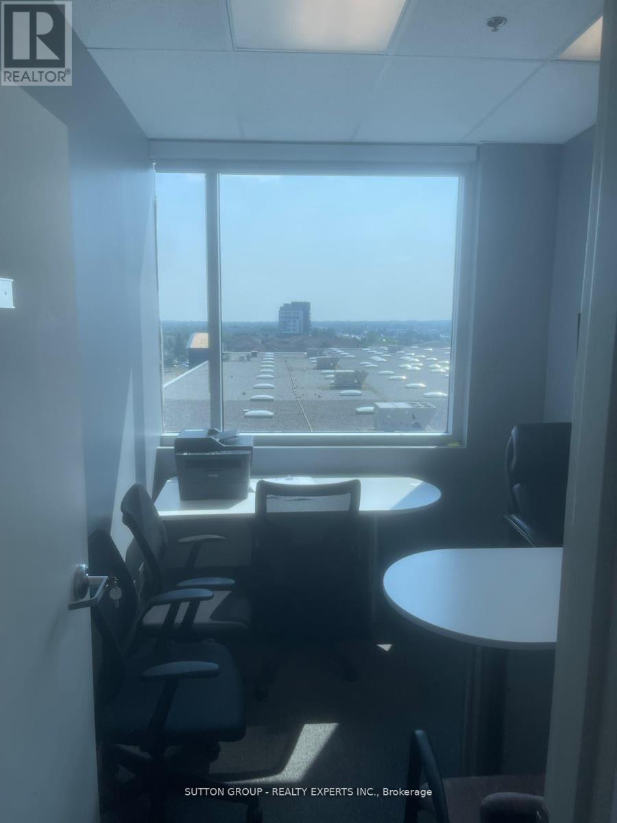 400 (Rm-2) - 60 Gillingham Drive, Brampton, Ontario  L6X 0Z9 - Photo 3 - W12487686