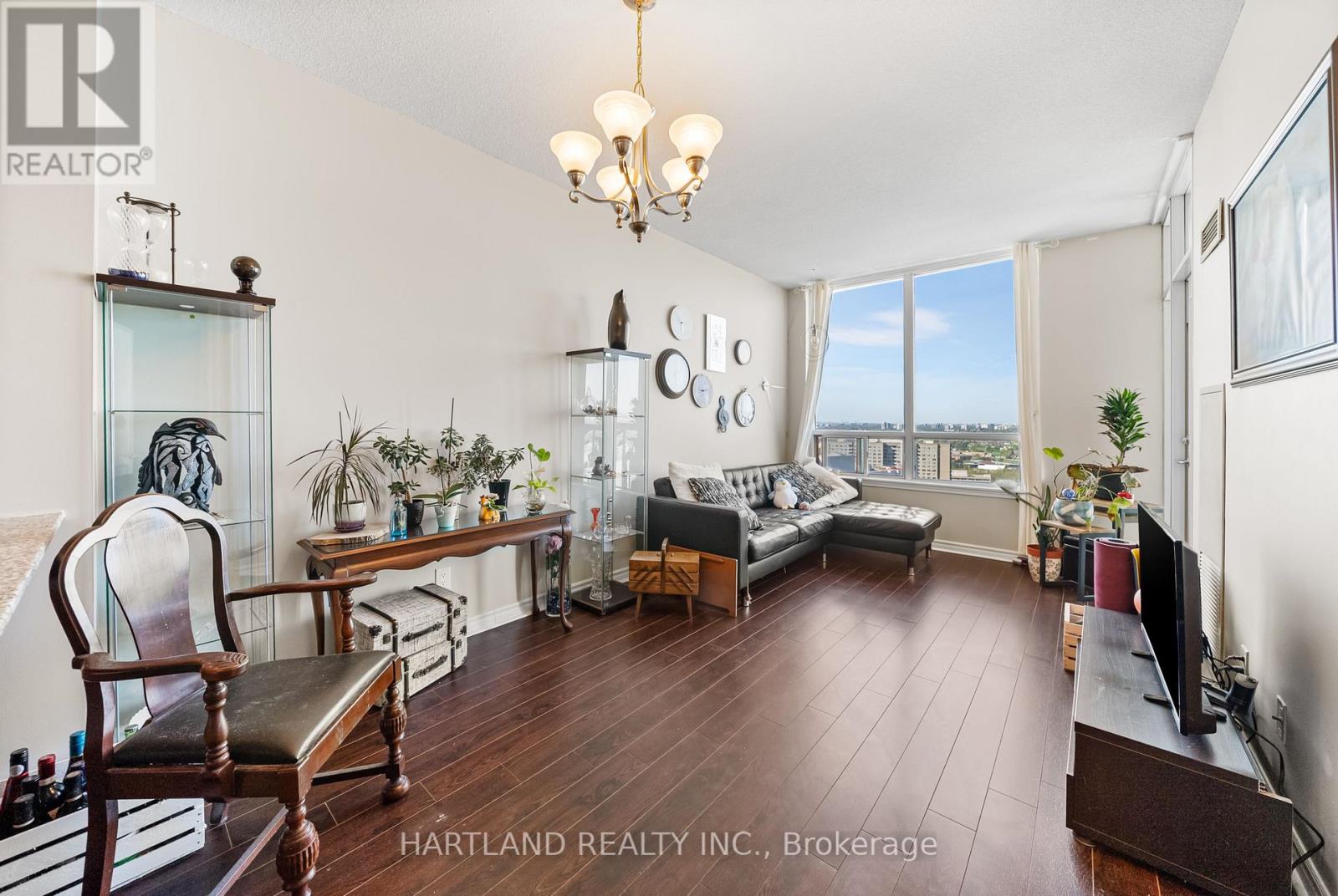 2701 - 3504 Hurontario Street, Mississauga, Ontario  L5B 0B9 - Photo 12 - W12487702