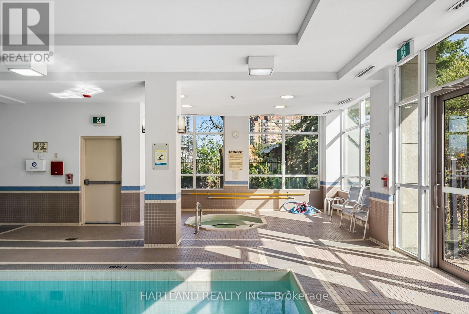 2701 - 3504 Hurontario Street, Mississauga, Ontario  L5B 0B9 - Photo 32 - W12487702