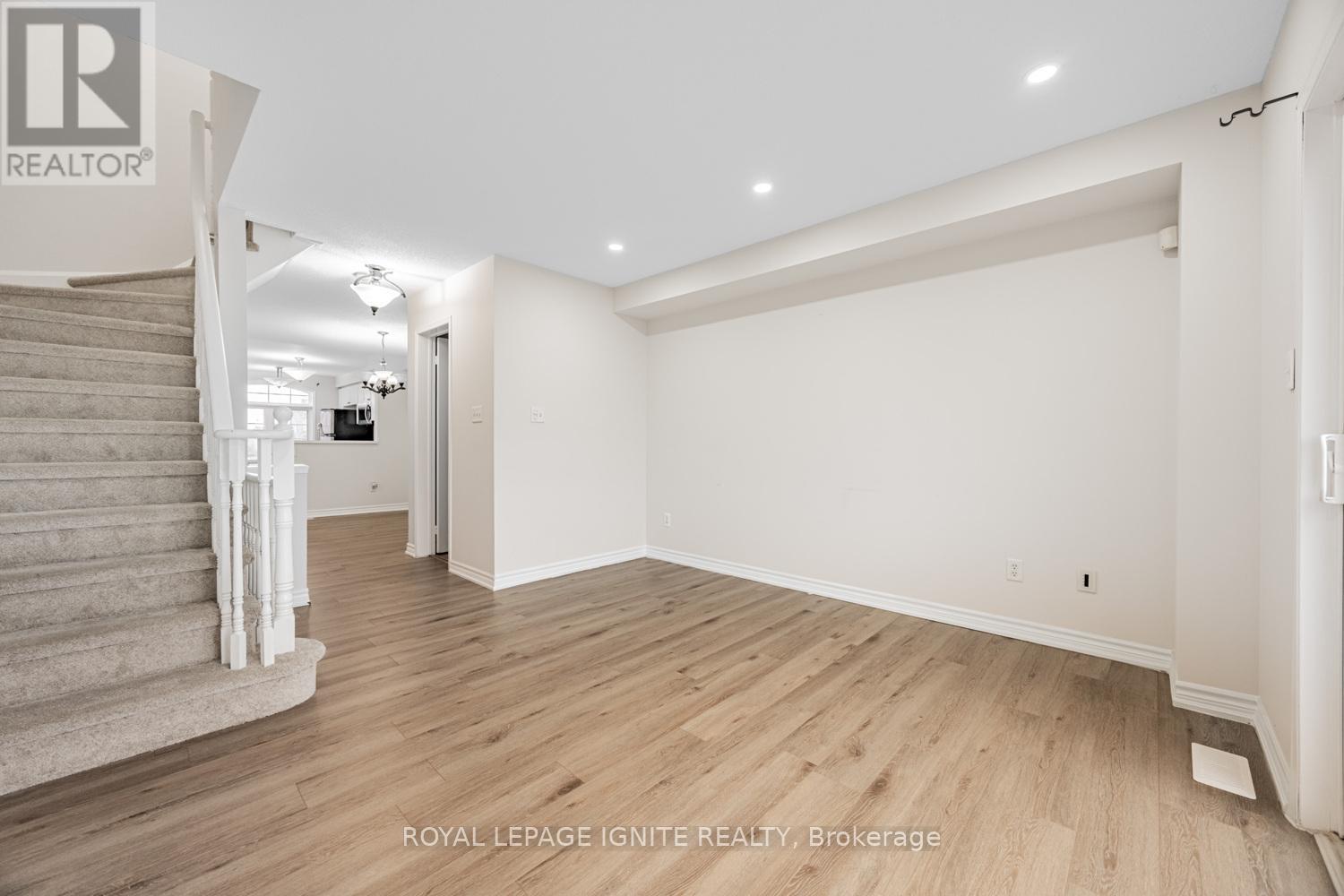 3356 Redpath Circle, Mississauga, Ontario  L5N 8R2 - Photo 13 - W12487714