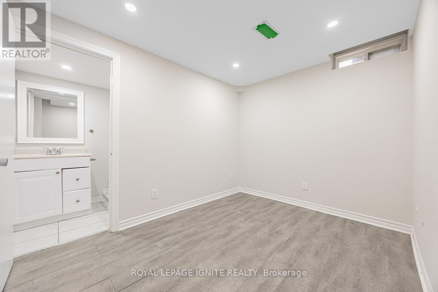 3356 Redpath Circle, Mississauga, Ontario  L5N 8R2 - Photo 27 - W12487714