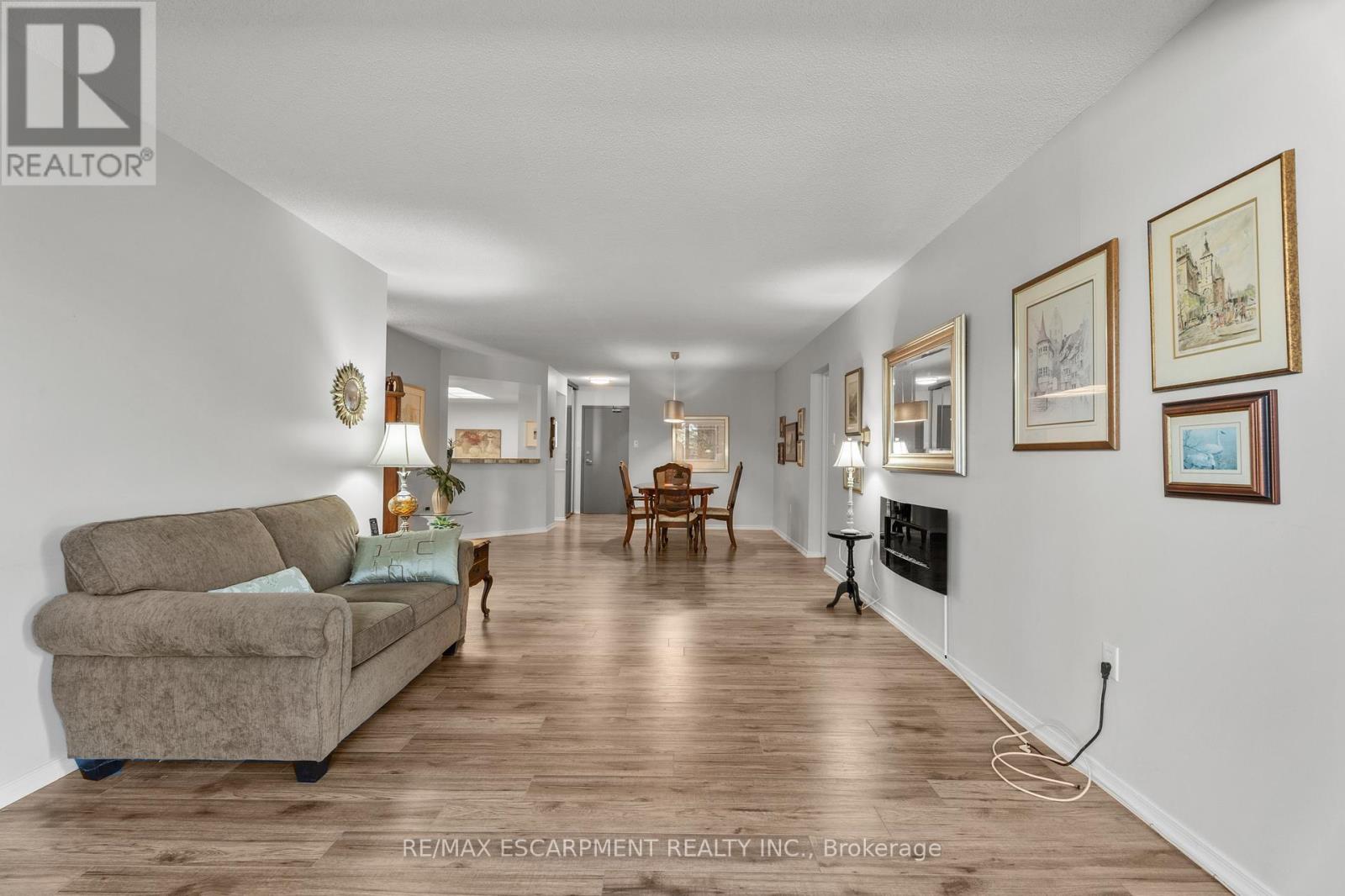 302 - 1201 North Shore Boulevard E, Burlington, Ontario  L7S 1Z5 - Photo 13 - W12487729