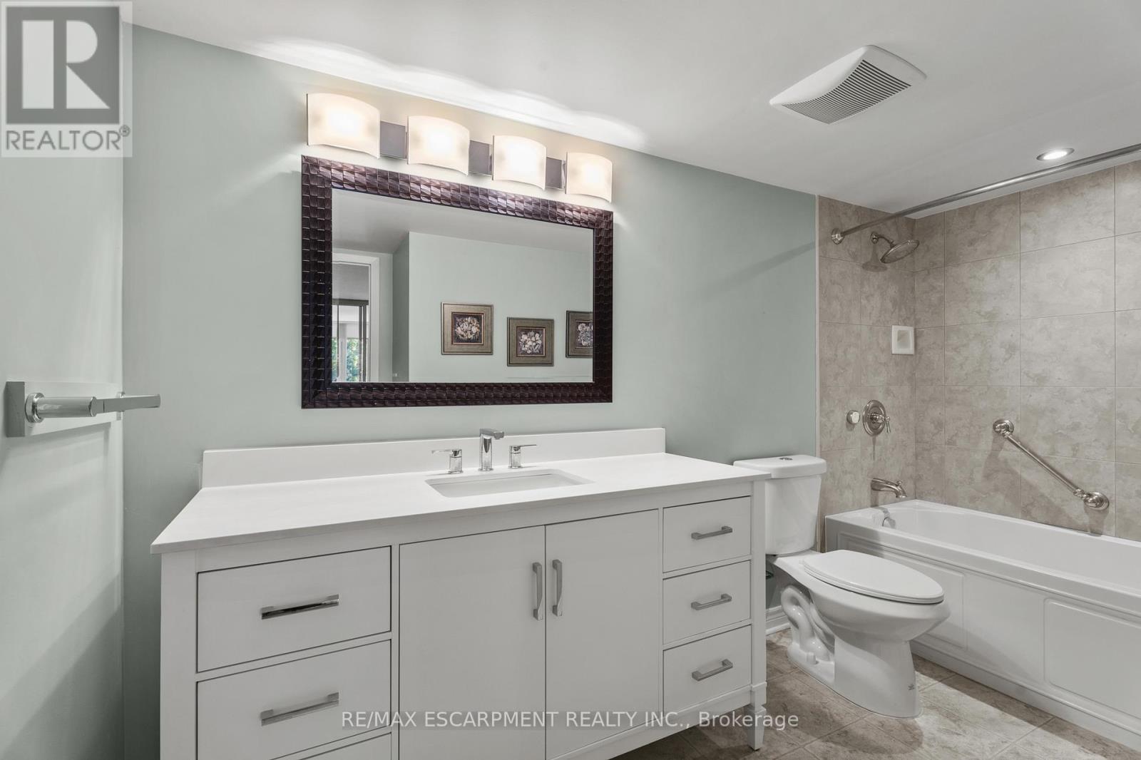 302 - 1201 North Shore Boulevard E, Burlington, Ontario  L7S 1Z5 - Photo 27 - W12487729