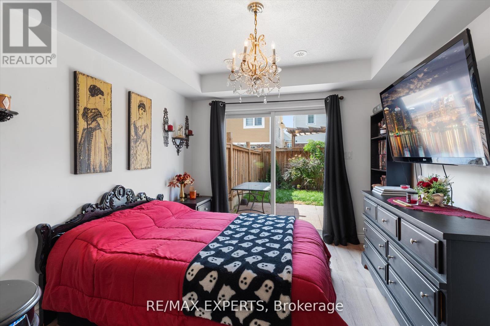 84 Vanhorne Close, Brampton, Ontario  L7A 0X9 - Photo 19 - W12487730