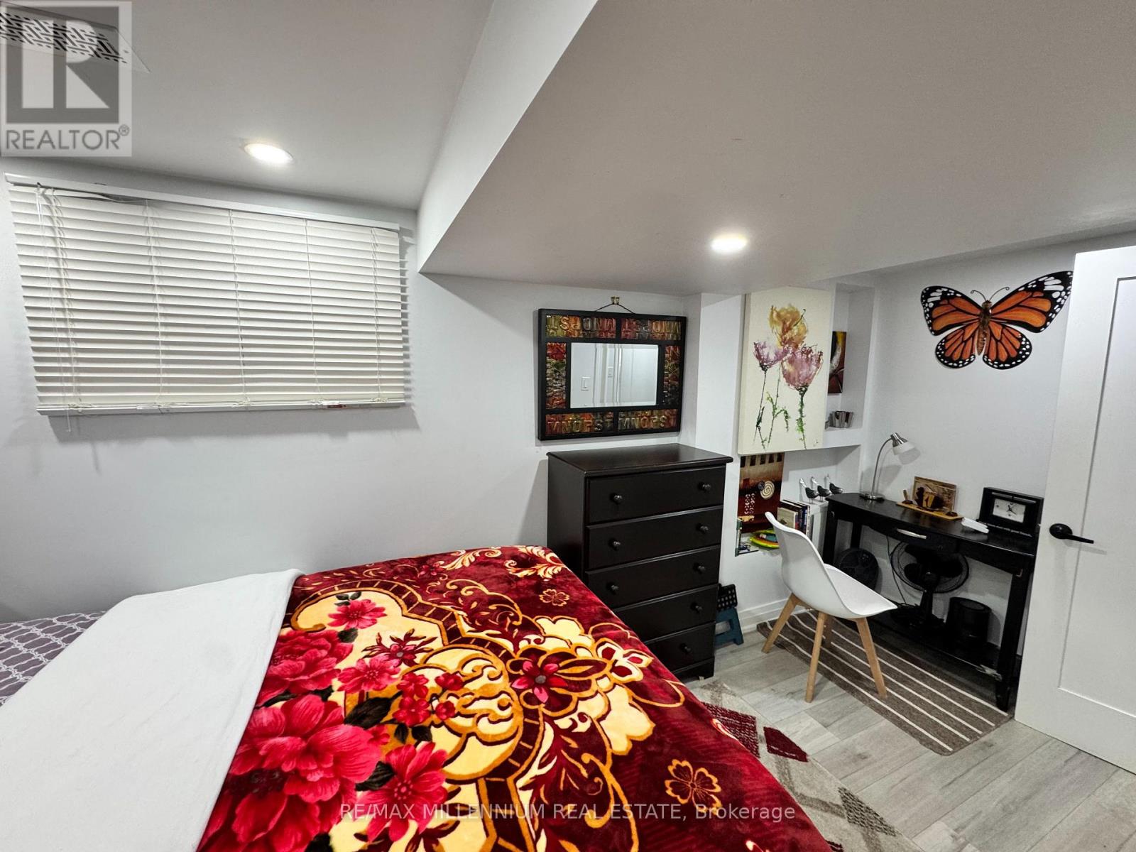 3847 Morning Star Drive, Mississauga, Ontario  L4T 3K2 - Photo 7 - W12487736