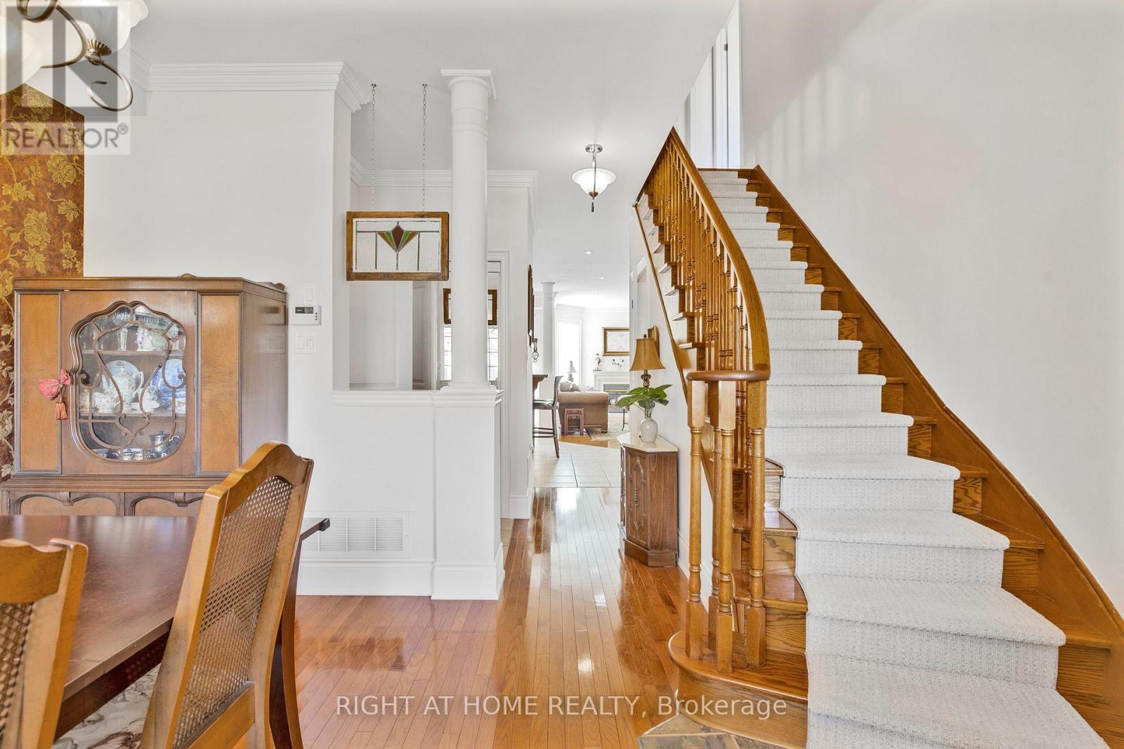 3351 Hayhurst Crescent, Oakville, Ontario  L6L 6T8 - Photo 6 - W12487750