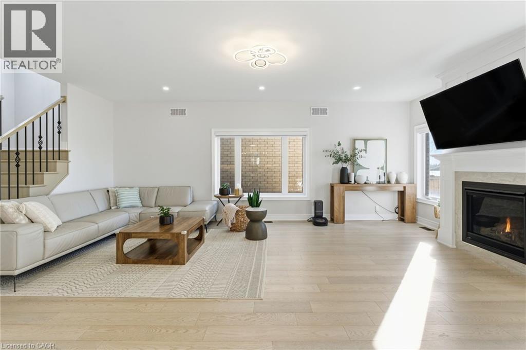 7403 Sherrilee Crescent, Niagara Falls, Ontario  L2H 3T4 - Photo 13 - 40781568