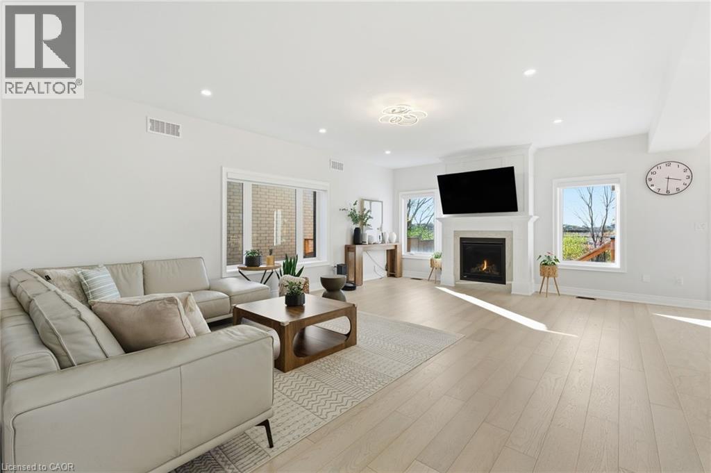 7403 Sherrilee Crescent, Niagara Falls, Ontario  L2H 3T4 - Photo 14 - 40781568