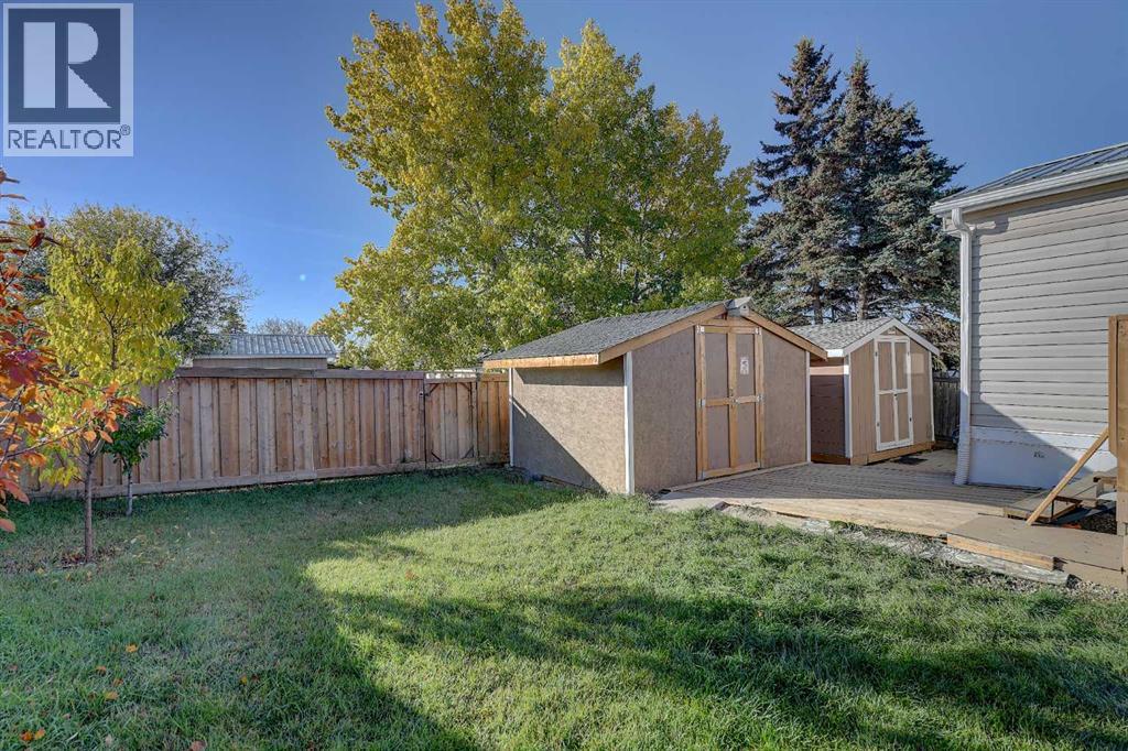 9737 120 Avenue, Grande Prairie, Alberta  T8V 5H4 - Photo 3 - A2263951