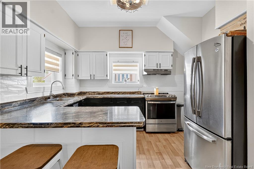 16 Duke Street, Campbellton, New Brunswick  E3N 2K2 - Photo 10 - NB129227