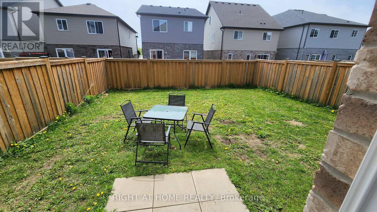 Main - 229 Tall Crass Crescent, Kitchener, Ontario  N2P 0G8 - Photo 17 - X12487740
