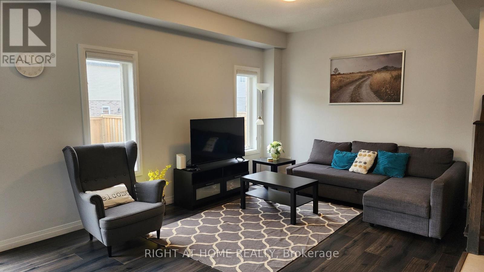 Main - 229 Tall Crass Crescent, Kitchener, Ontario  N2P 0G8 - Photo 4 - X12487740