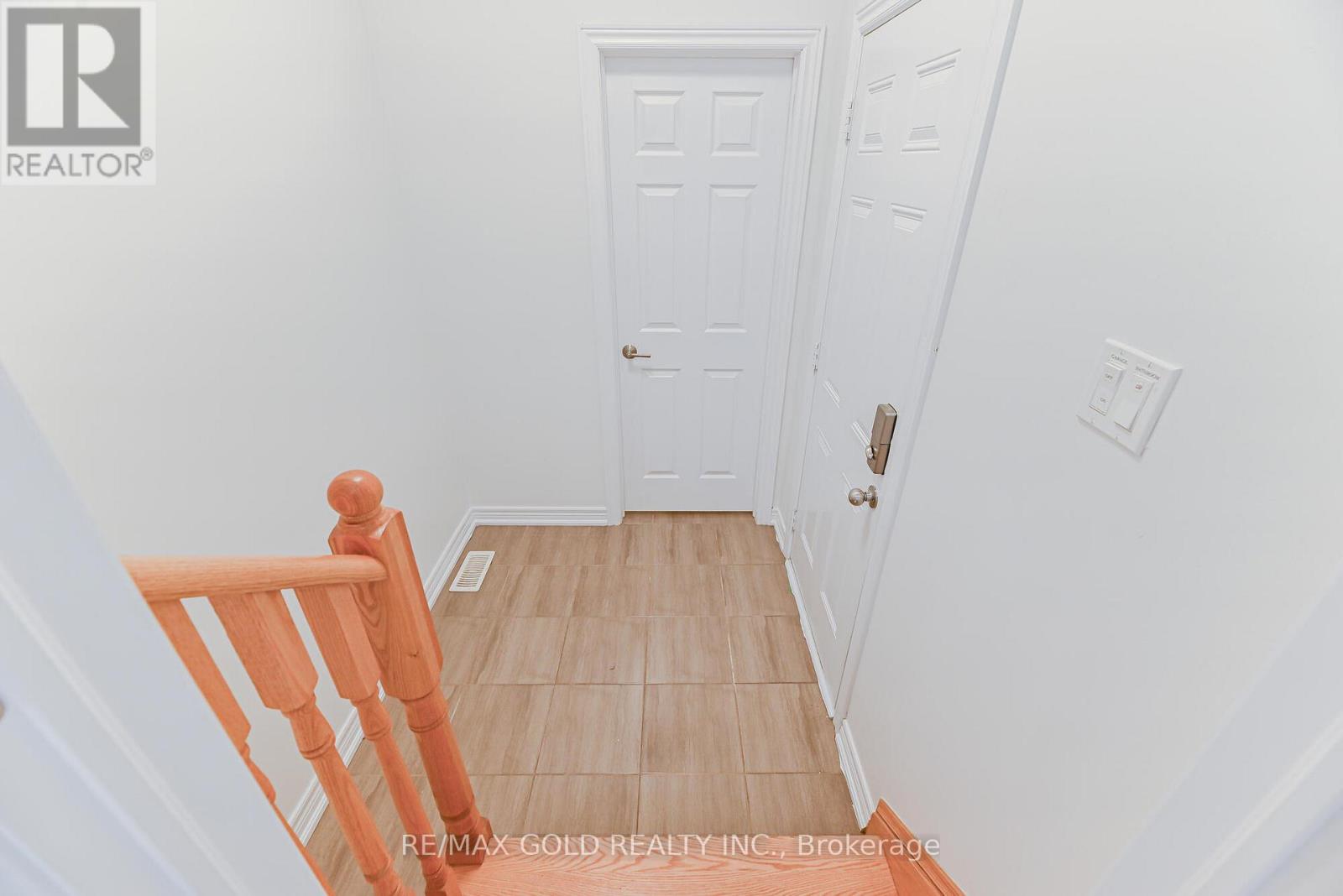 20 Mullholland Avenue, Cambridge, Ontario  N3H 0C3 - Photo 25 - X12487741