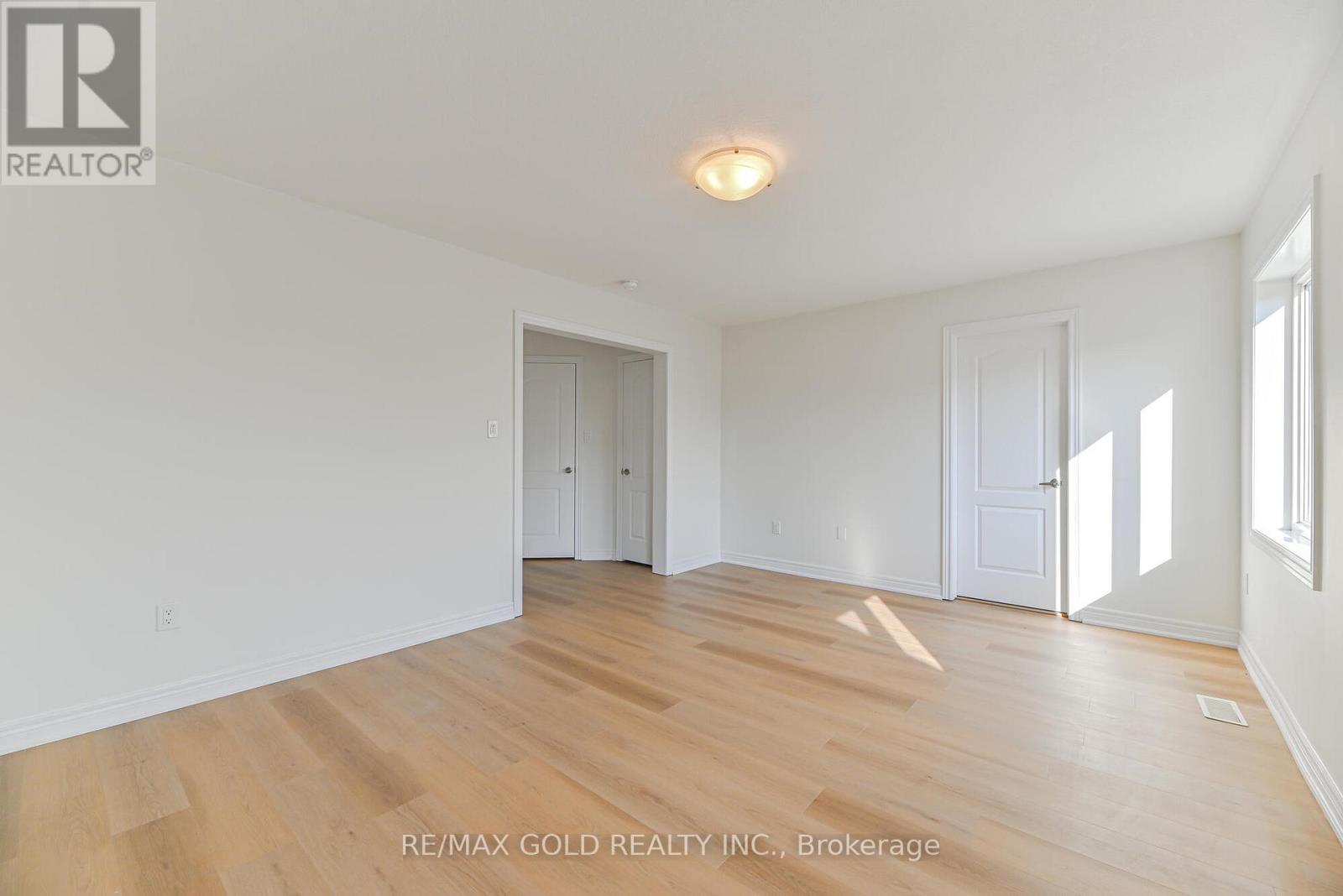 20 Mullholland Avenue, Cambridge, Ontario  N3H 0C3 - Photo 32 - X12487741