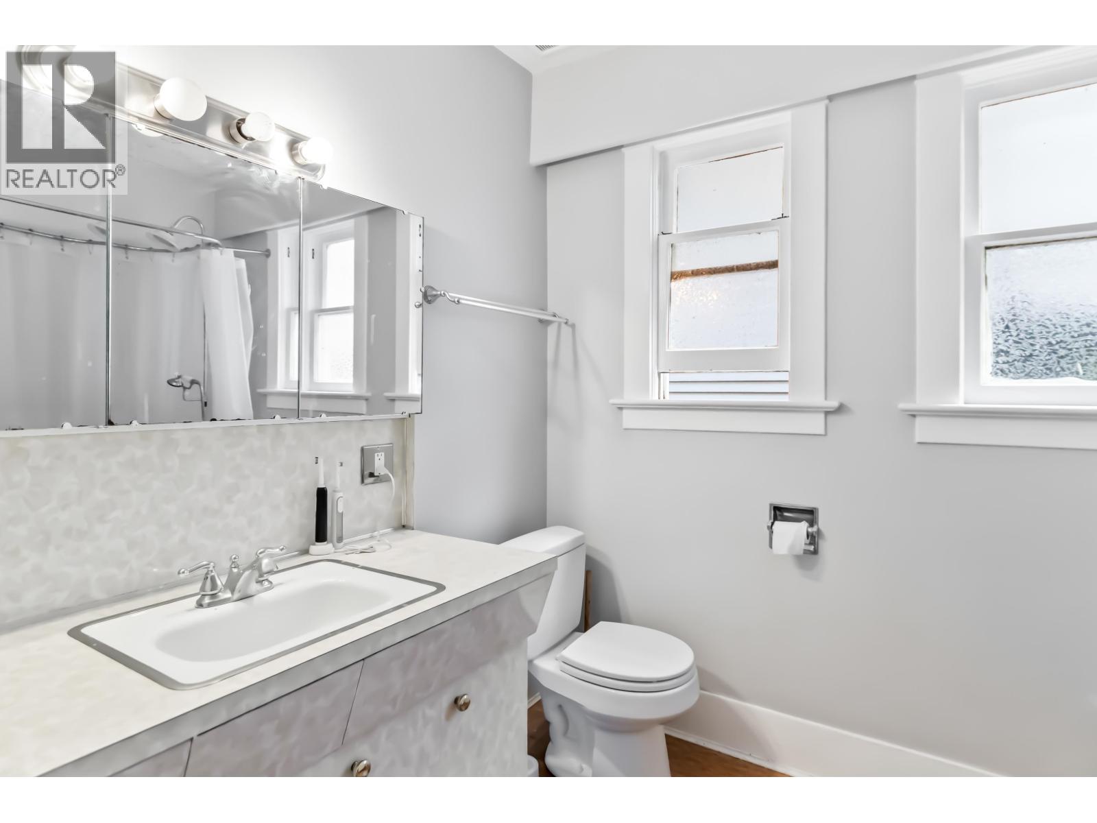 2846 W 8th Avenue, Vancouver, British Columbia  V6K 2B9 - Photo 15 - R3062889