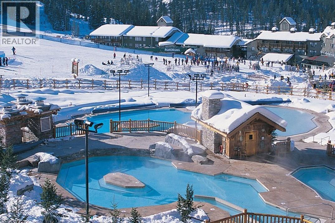 2070 Summit Drive Unit# 301a, Panorama, British Columbia V0A 1T0 - Photo 38 - 10334657