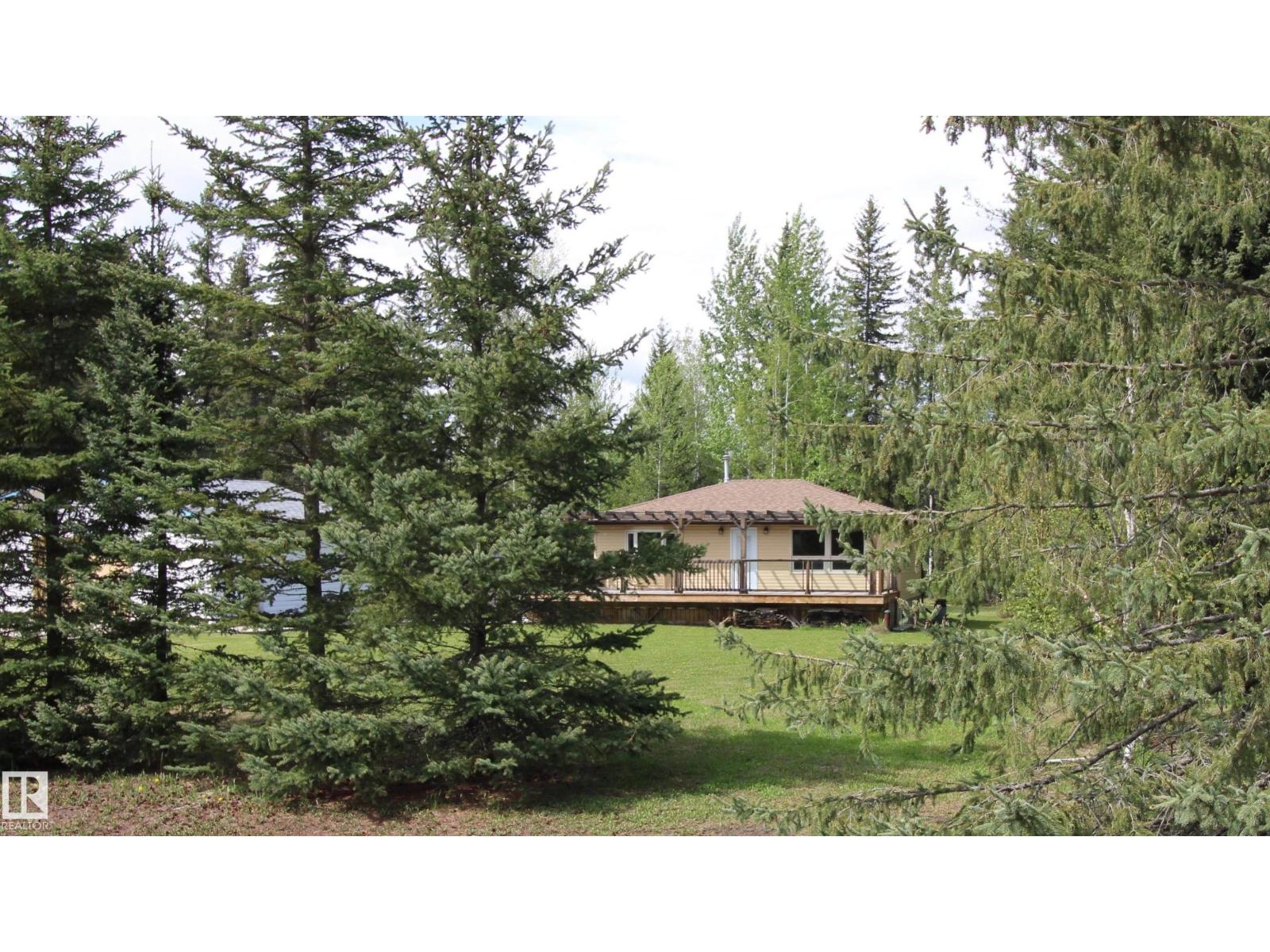 44 9002 HWY 16, Rural Yellowhead, Alberta