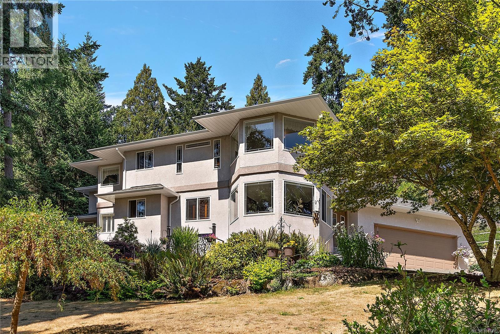 2250 Tryon Rd, North Saanich, British Columbia