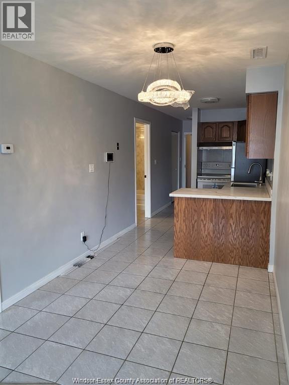 3875 Tecumseh Road East Unit# 2, Windsor, Ontario  N8W 1T1 - Photo 3 - 25027406