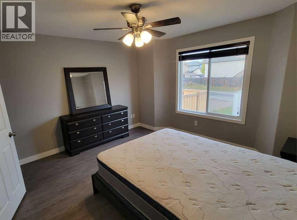 7529 Westpointe Drive, Grande Prairie, Alberta  T8W 2V1 - Photo 12 - A2266826