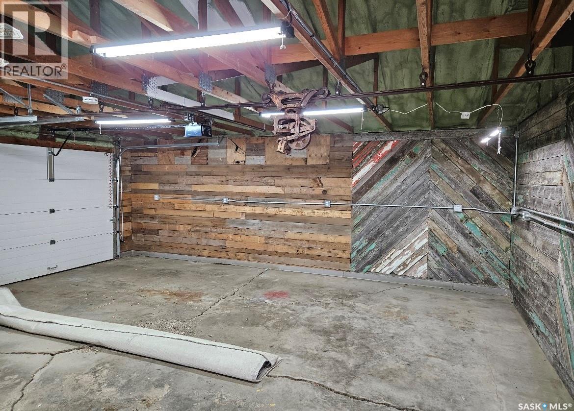 305 2nd Street W, Milden, Saskatchewan  S0L 2L0 - Photo 3 - SK995559