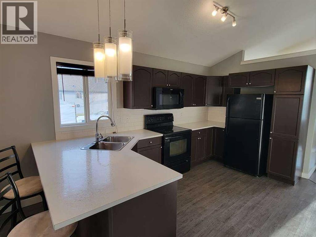 7529 Westpointe Drive, Grande Prairie, Alberta  T8W 2V1 - Photo 7 - A2266826