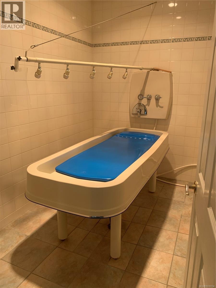 Unknown Address, ,    - Photo 10 - 1018134