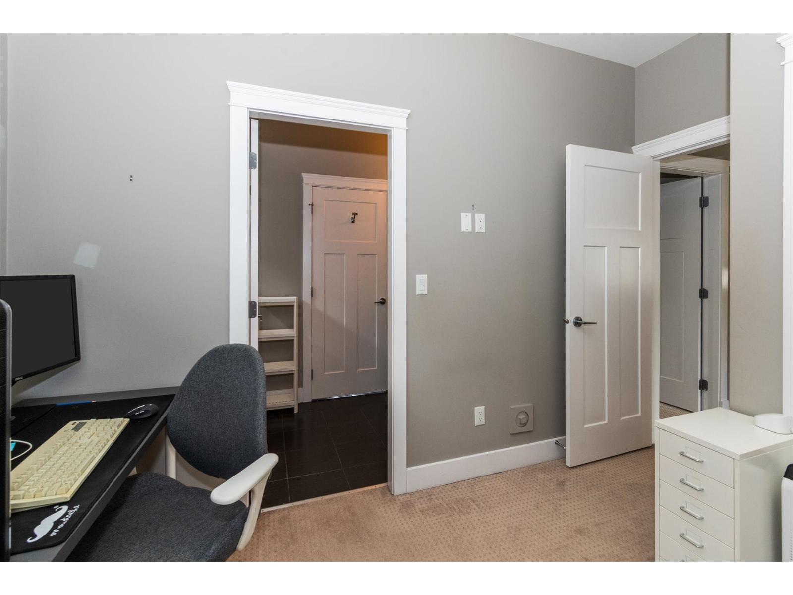 21048 80a Avenue, Langley, British Columbia  V2Y 0J4 - Photo 29 - R3055084