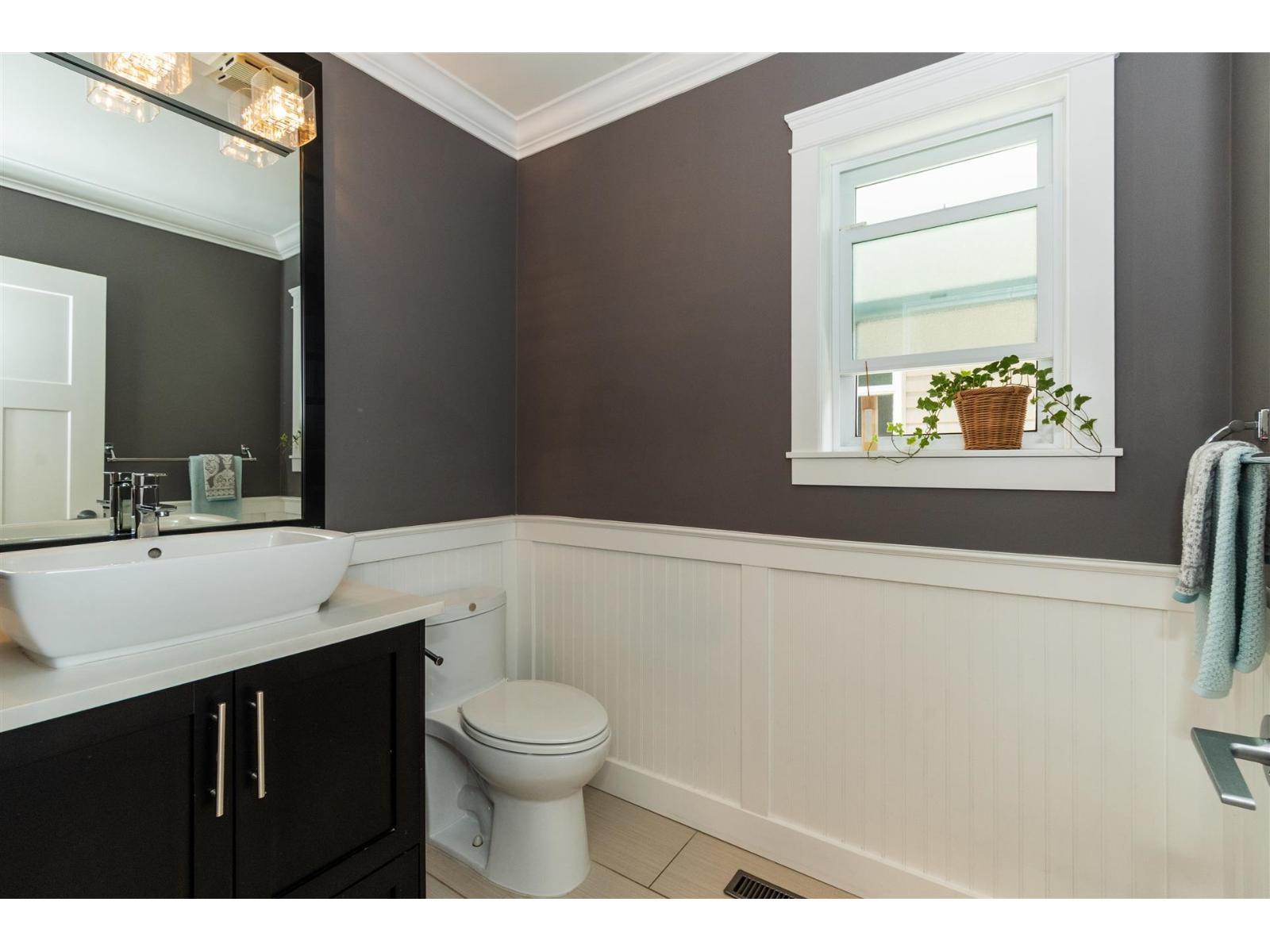 21048 80a Avenue, Langley, British Columbia  V2Y 0J4 - Photo 8 - R3055084