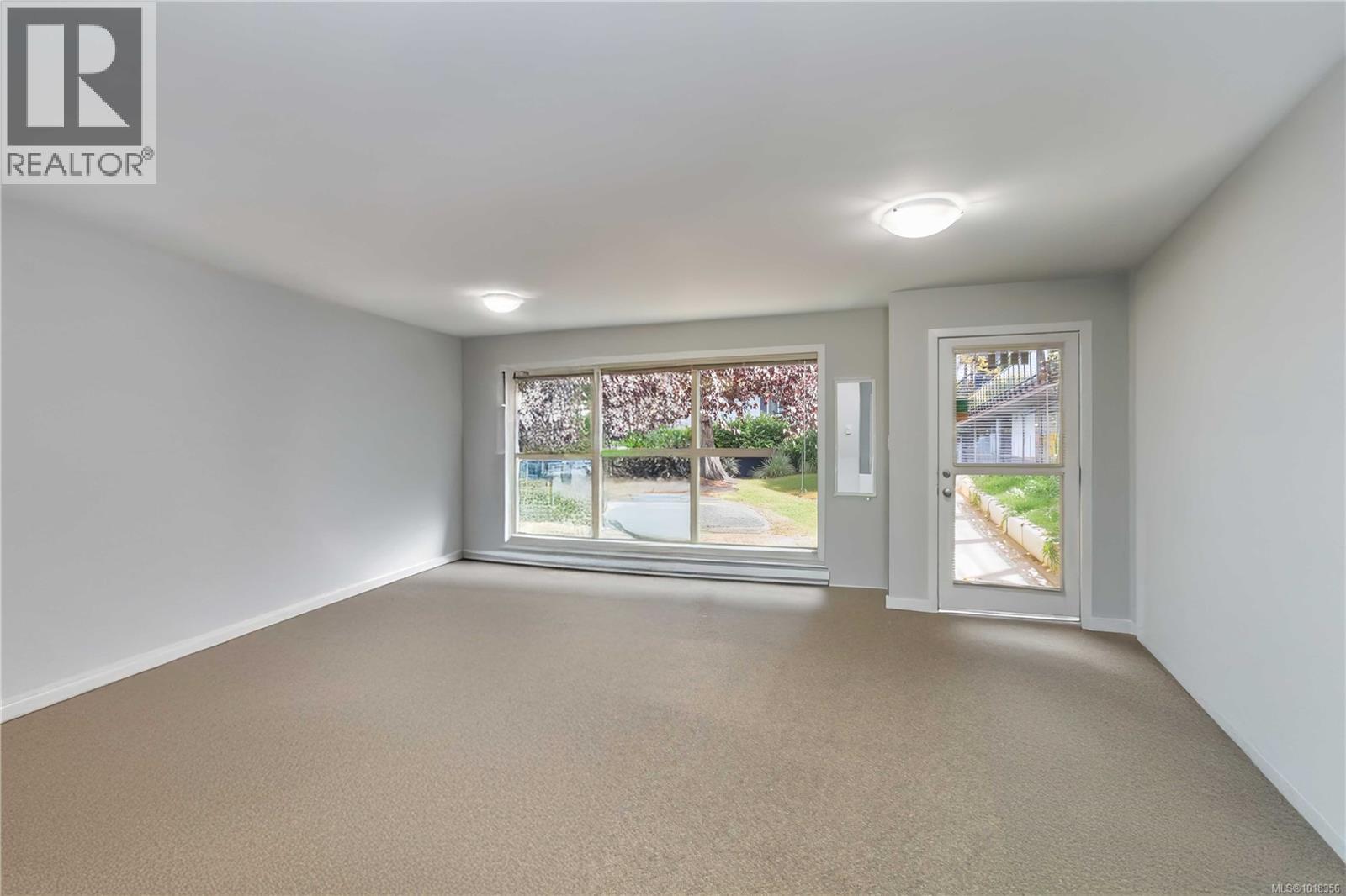 101 2710 Peatt Rd, Langford, British Columbia  V9B 3V3 - Photo 12 - 1018356