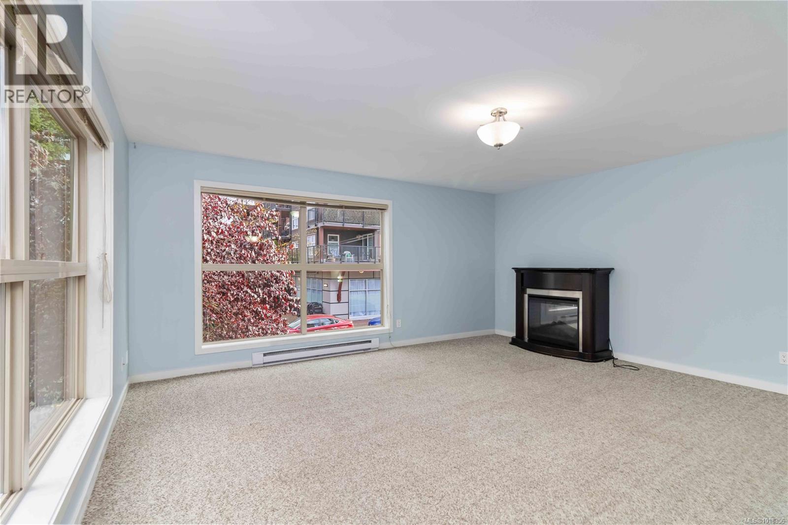 101 2710 Peatt Rd, Langford, British Columbia  V9B 3V3 - Photo 7 - 1018356