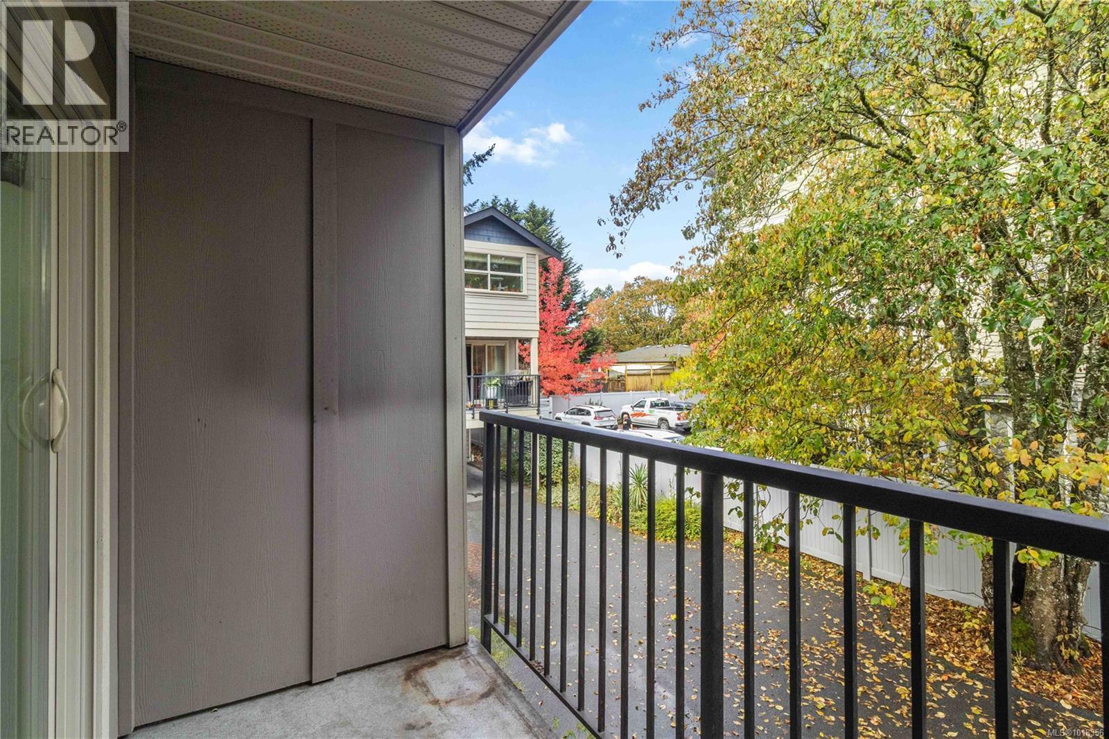 101 2710 Peatt Rd, Langford, British Columbia  V9B 3V3 - Photo 23 - 1018356