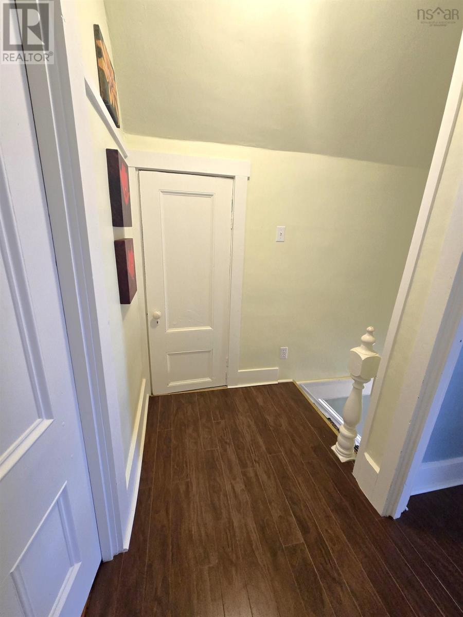 29 School Street, Mahone Bay, Nova Scotia  B0J 2E0 - Photo 18 - 202526357