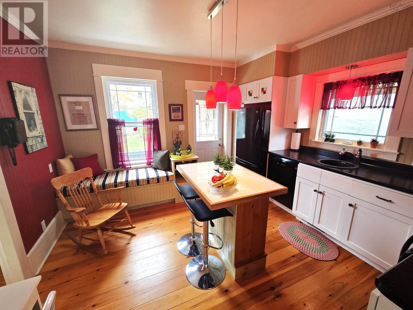 29 School Street, Mahone Bay, Nova Scotia  B0J 2E0 - Photo 12 - 202526357