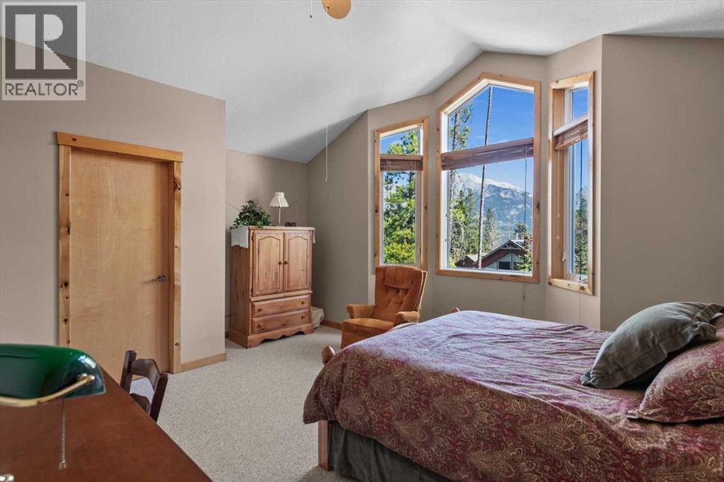 1073 Wilson Way, Canmore, Alberta  T1W 3C5 - Photo 30 - A2265573