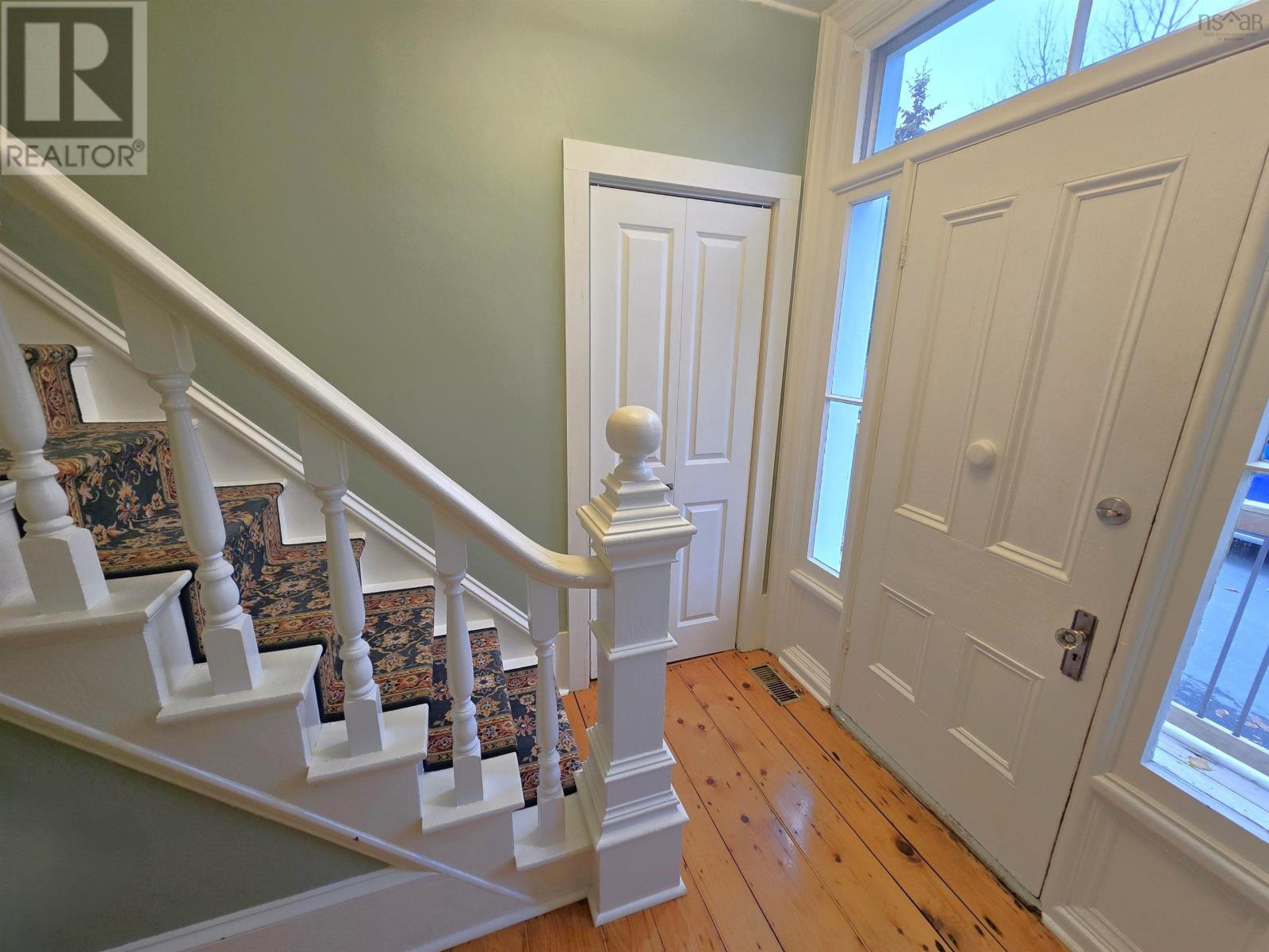 29 School Street, Mahone Bay, Nova Scotia  B0J 2E0 - Photo 15 - 202526357