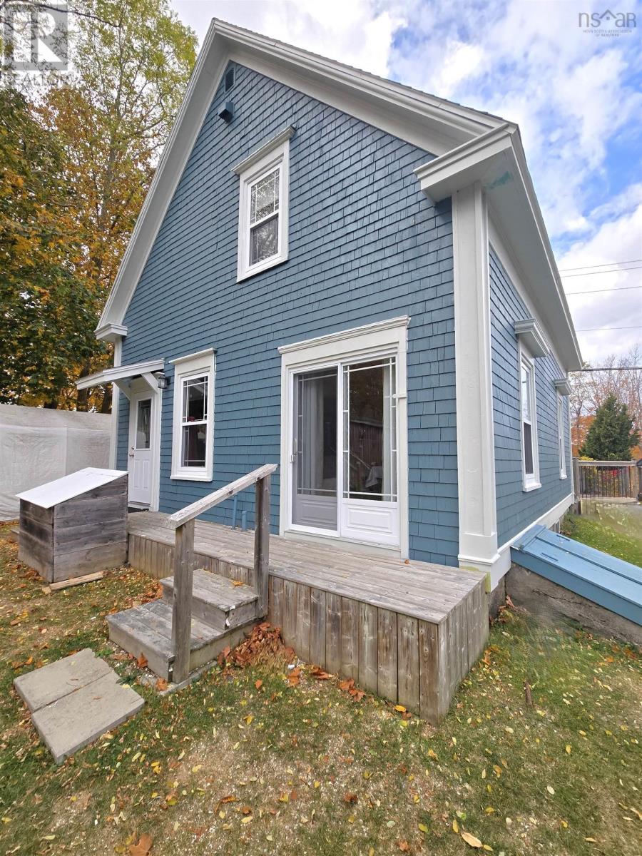 29 School Street, Mahone Bay, Nova Scotia  B0J 2E0 - Photo 27 - 202526357