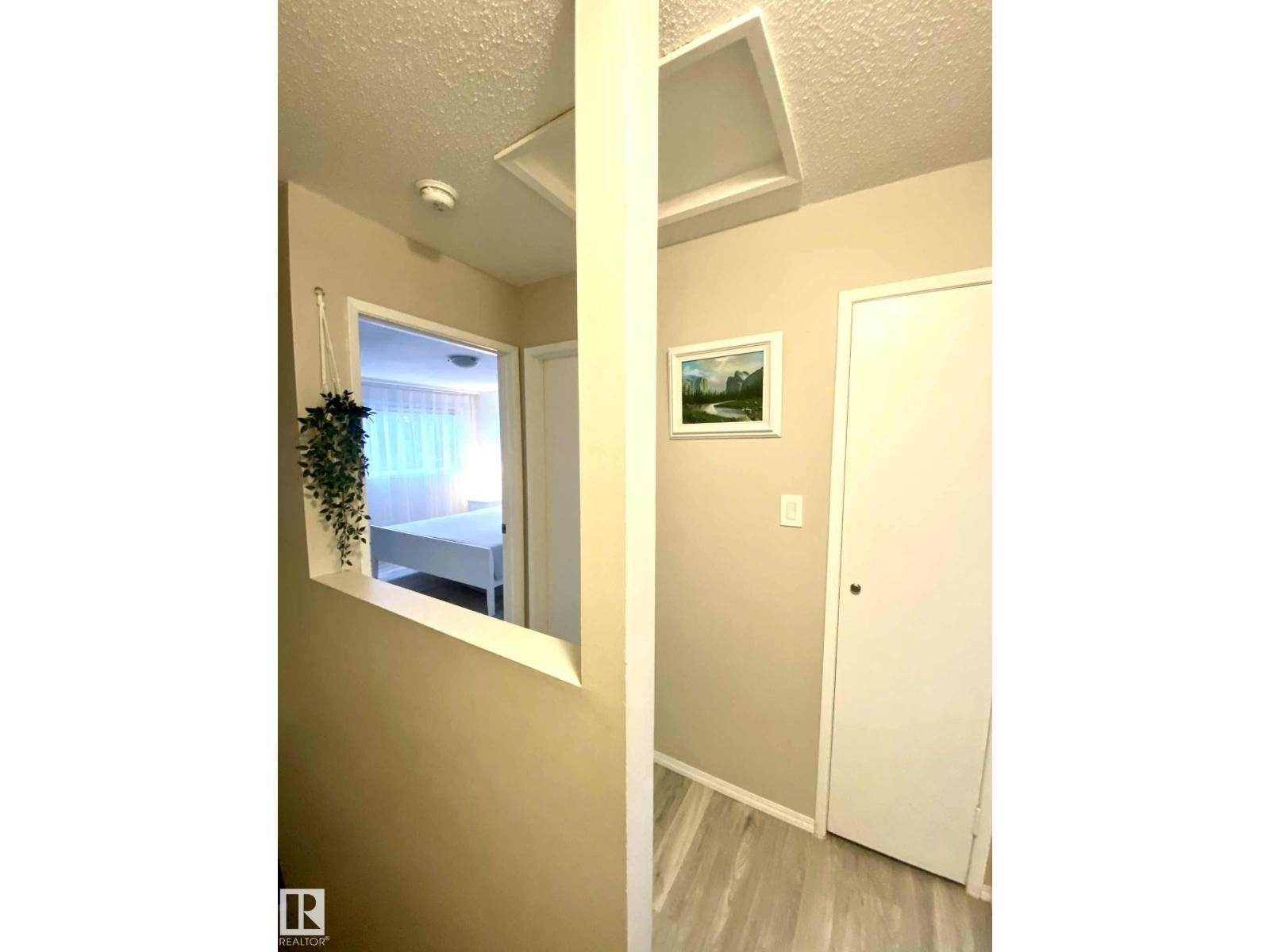 132 Dickinsfield Co Nw, Edmonton, Alberta  T5E 5V8 - Photo 8 - E4463176