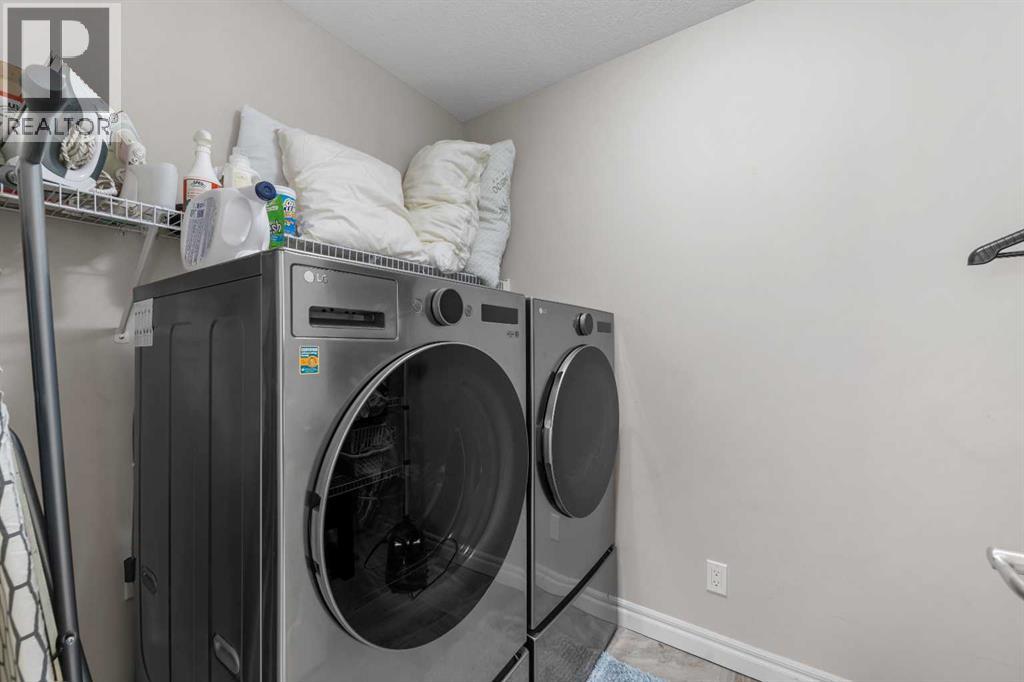 231 Evansglen Circle Nw, Calgary, Alberta  T3P 0W7 - Photo 35 - A2259032