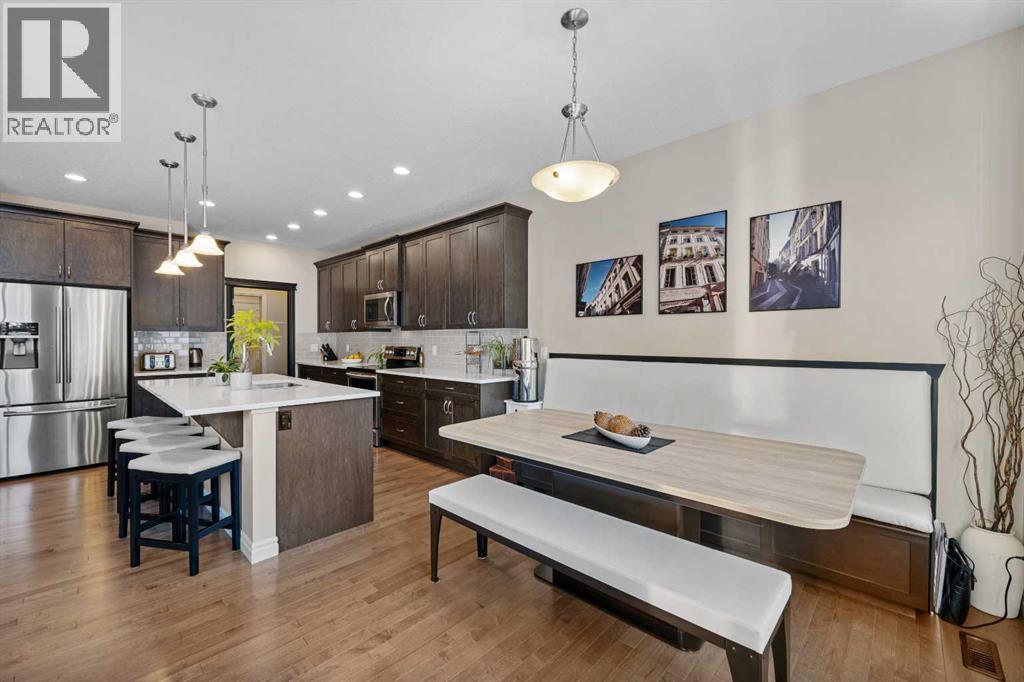 231 Evansglen Circle Nw, Calgary, Alberta  T3P 0W7 - Photo 9 - A2259032