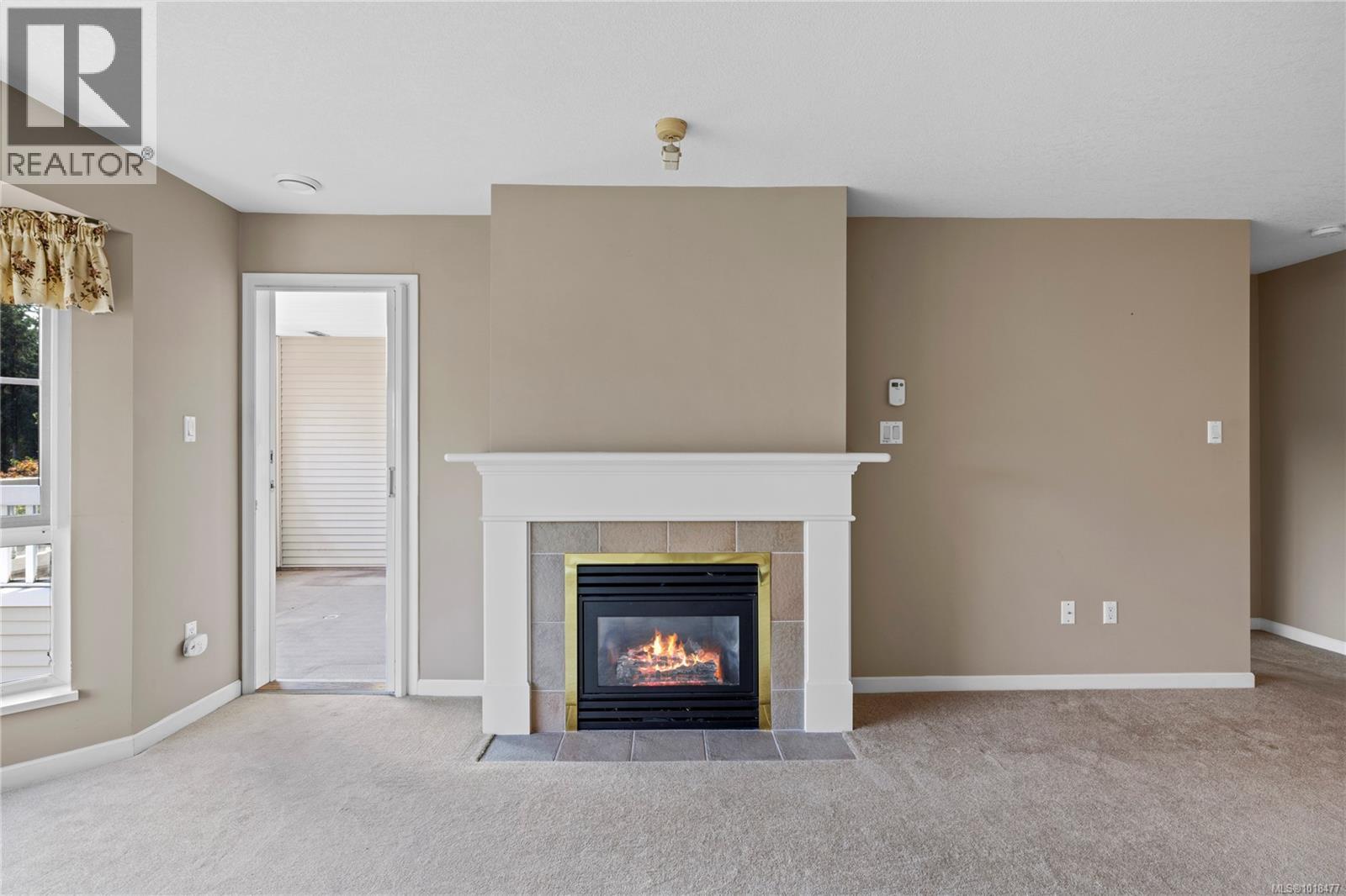 202 5620 Edgewater Lane, Nanaimo, British Columbia  V9T 6K1 - Photo 6 - 1018477