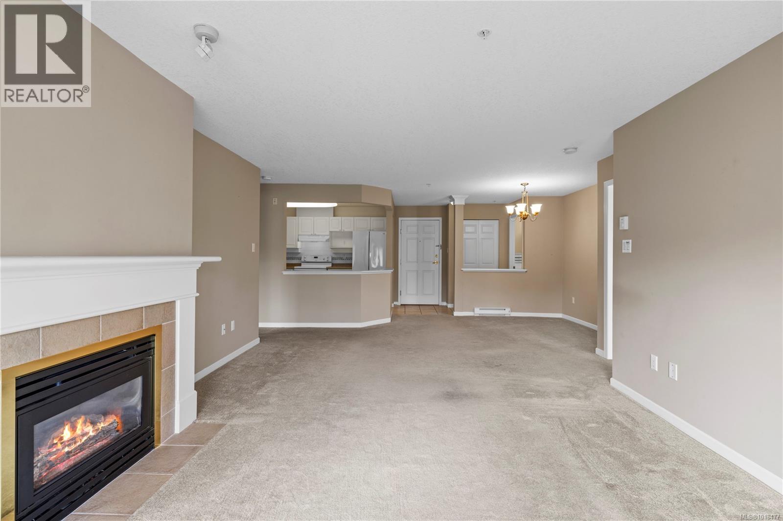 202 5620 Edgewater Lane, Nanaimo, British Columbia  V9T 6K1 - Photo 7 - 1018477