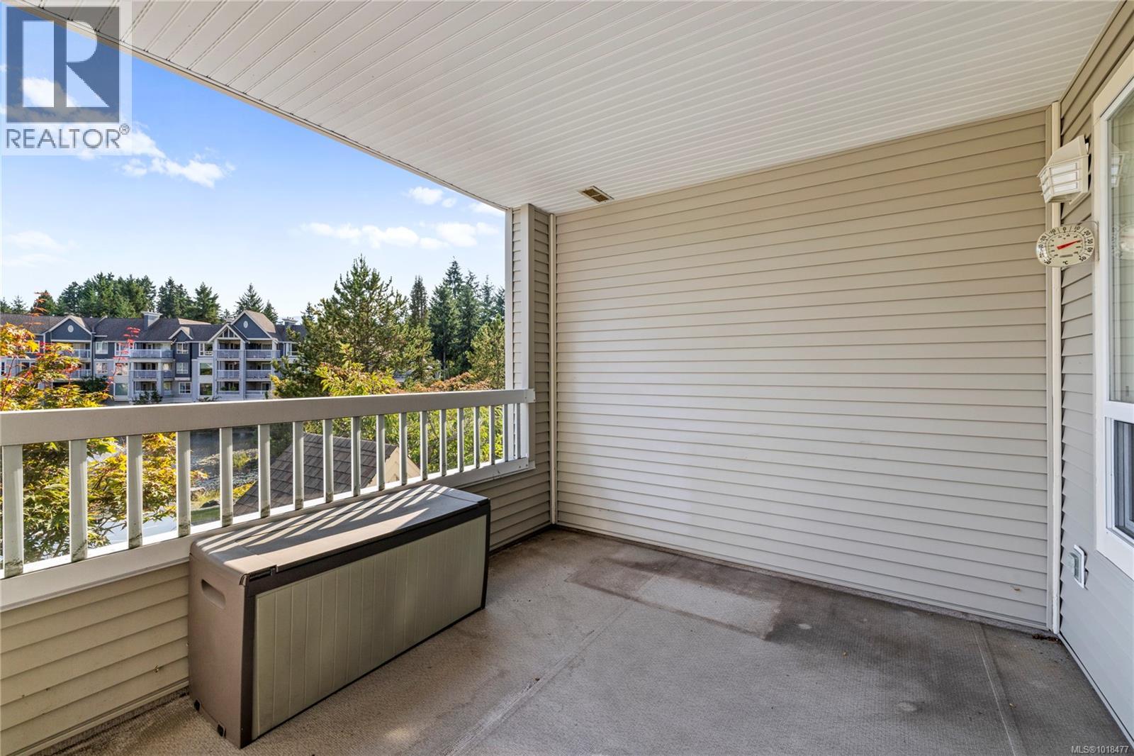 202 5620 Edgewater Lane, Nanaimo, British Columbia  V9T 6K1 - Photo 9 - 1018477