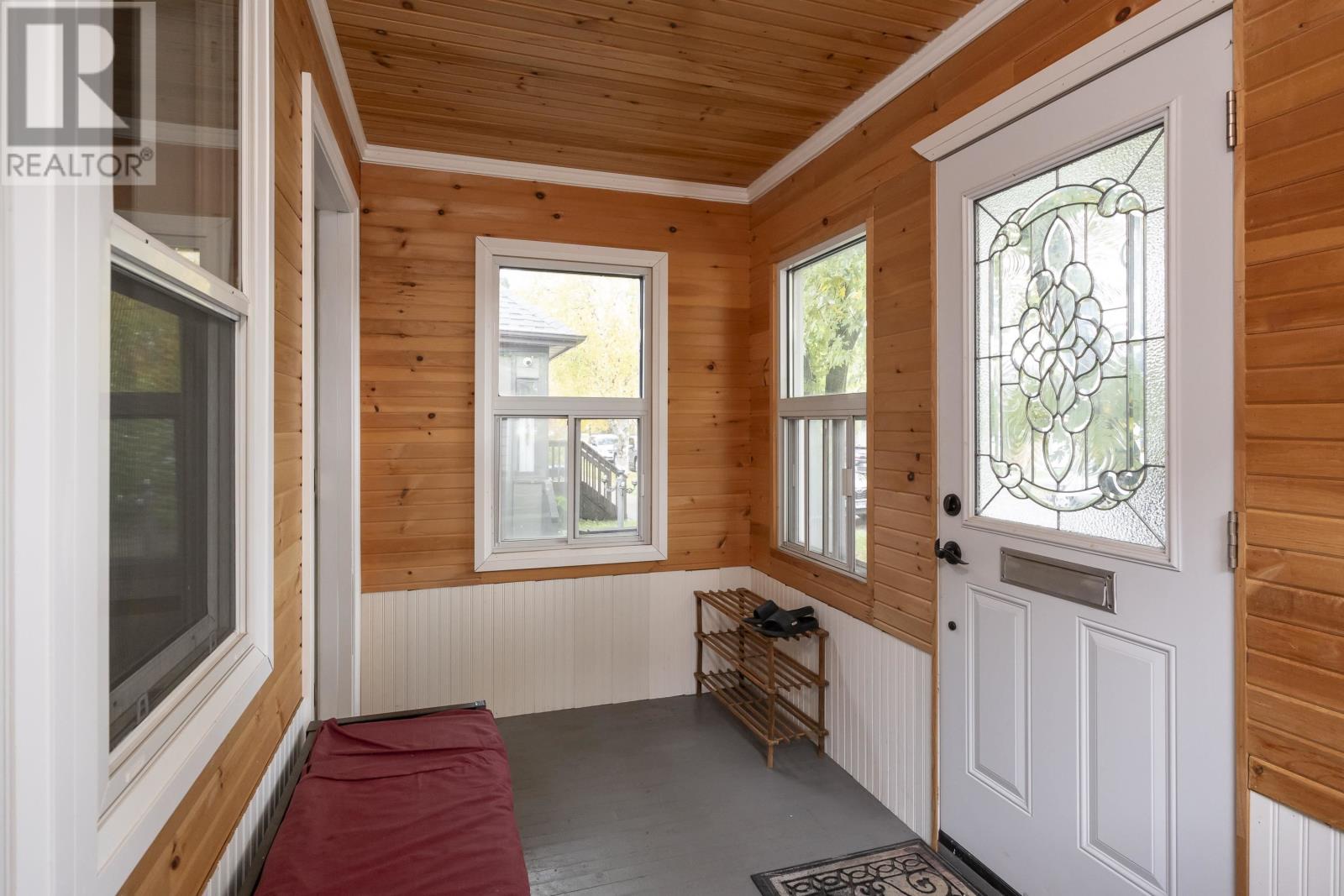 1516 Rankin St, Thunder Bay, Ontario  P7E 5Z1 - Photo 4 - TB253345