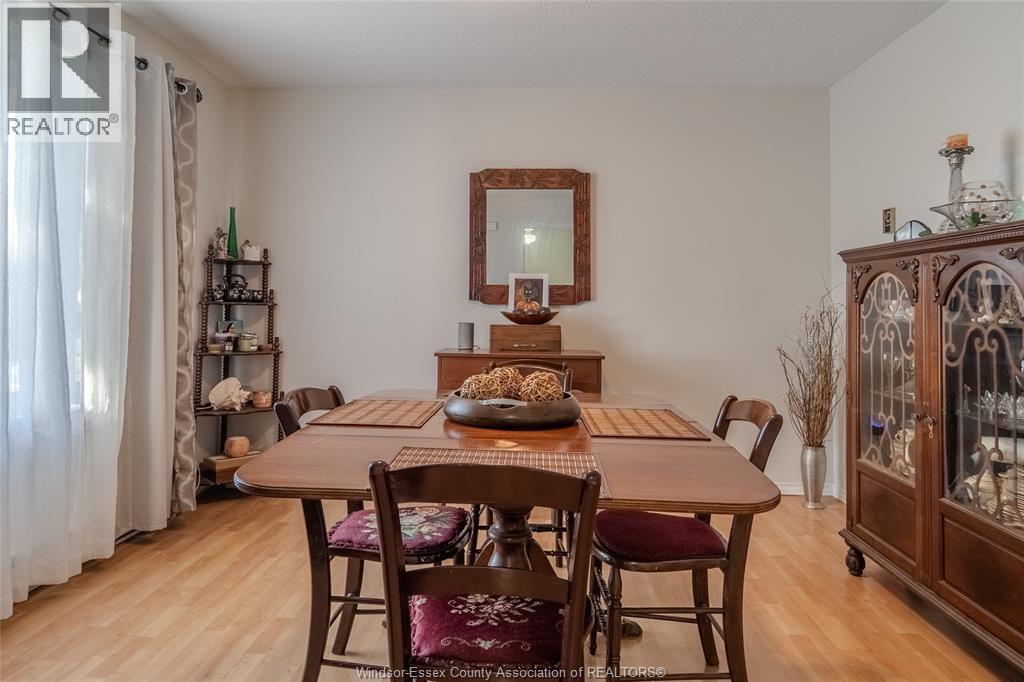 2428 Highland Avenue, Windsor, Ontario  N8X 3S7 - Photo 4 - 25027409