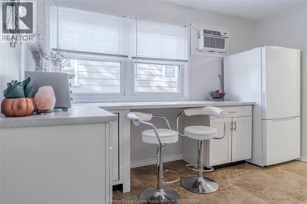 2428 Highland Avenue, Windsor, Ontario  N8X 3S7 - Photo 7 - 25027409